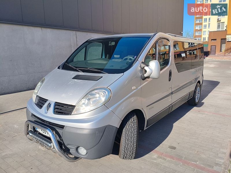 Мінівен Renault Trafic 2008 в Києві фото Мінівен Renault Trafic 2008 в Києві