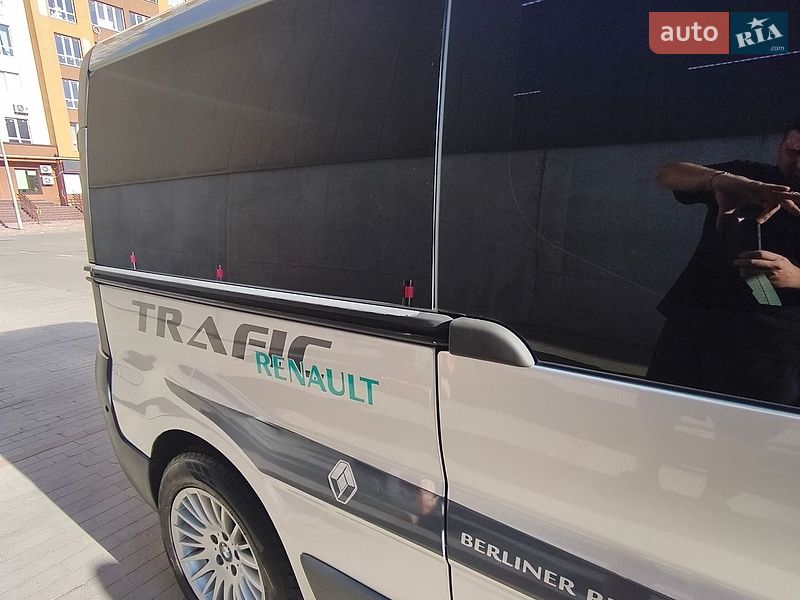 Мінівен Renault Trafic 2008 в Києві фото 8 Мінівен Renault Trafic 2008 в Києві