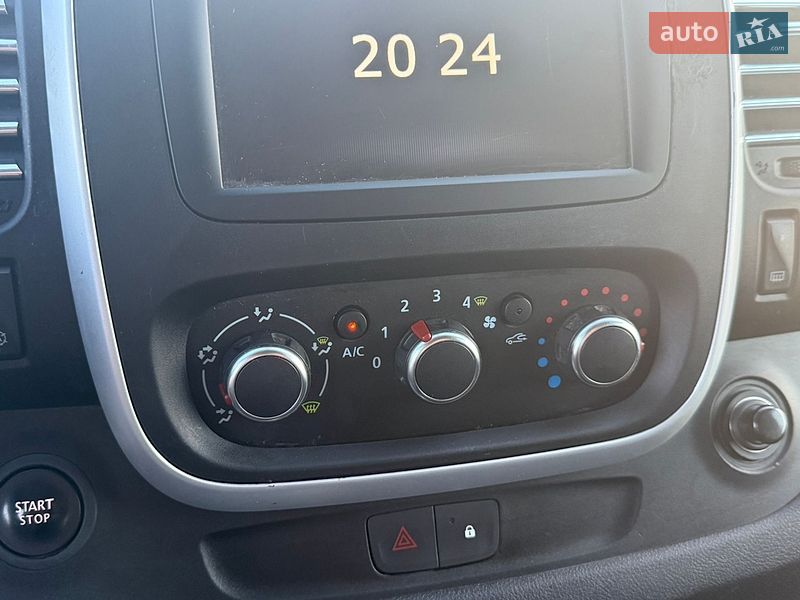 Вантажний фургон Renault Trafic 2021 в Старокостянтинові