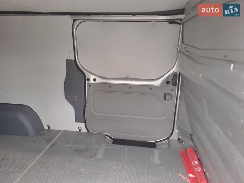 Грузовой фургон Renault Trafic 2014 в Решетиловке