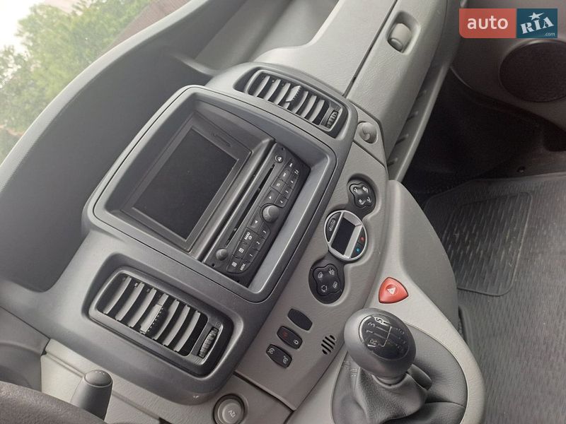 Грузовой фургон Renault Trafic 2014 в Решетиловке