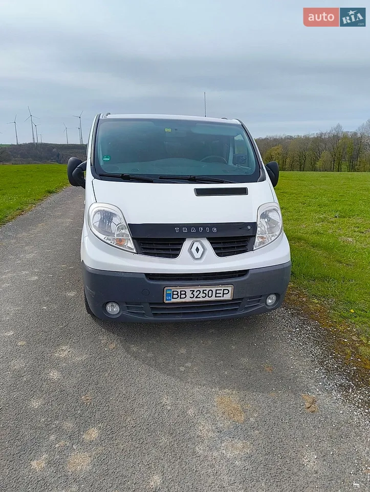 2010 Renault Trafic - мініатюра 16