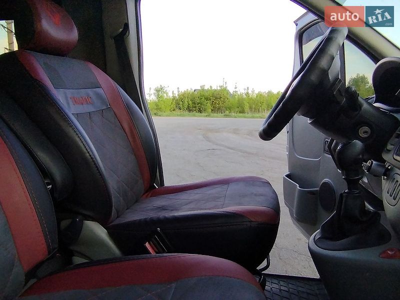 Мінівен Renault Trafic 2014 в Володимирі фото 15 Мінівен Renault Trafic 2014 в Володимирі