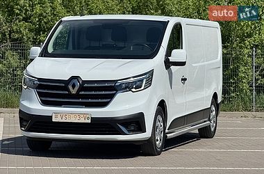 Вантажний фургон Renault Trafic 2022 в Дубні