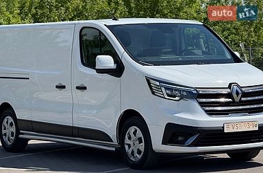 Вантажний фургон Renault Trafic 2022 в Дубні