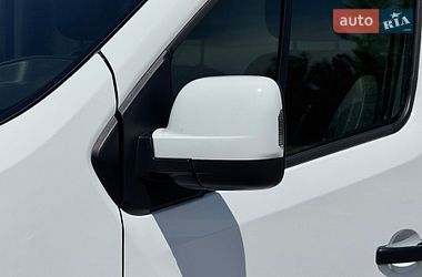Вантажний фургон Renault Trafic 2022 в Дубні