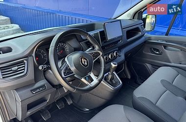 Вантажний фургон Renault Trafic 2022 в Дубні