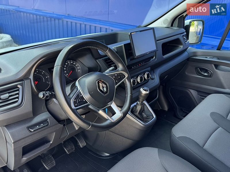 Вантажний фургон Renault Trafic 2022 в Дубні