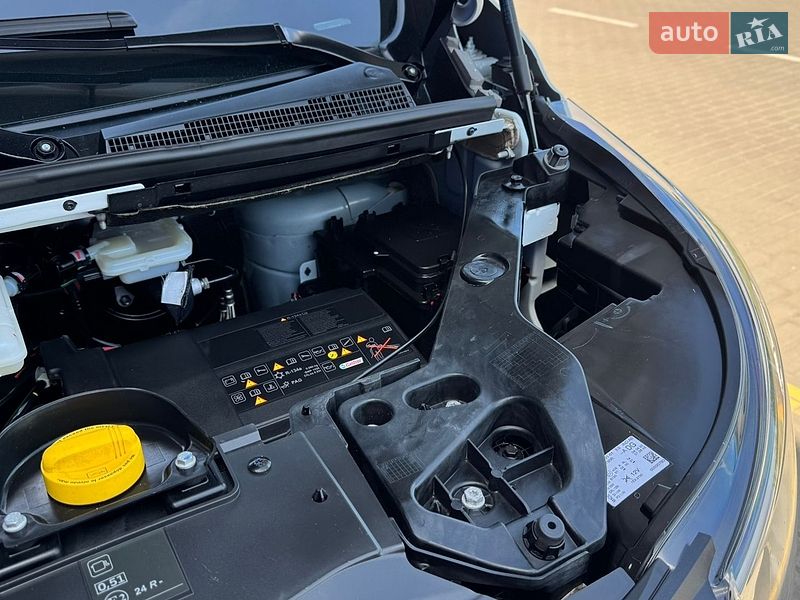 Вантажний фургон Renault Trafic 2022 в Дубні