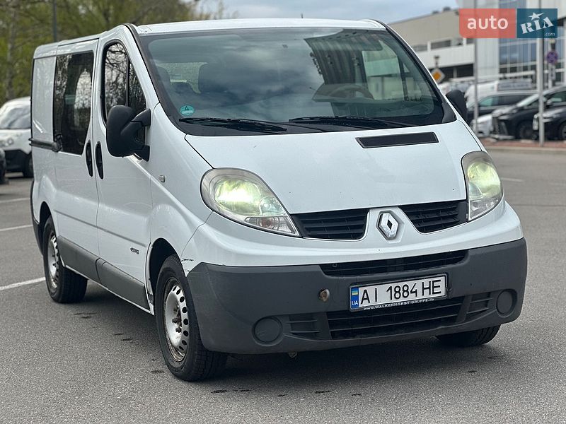 Грузовой фургон Renault Trafic 2014 в Киеве