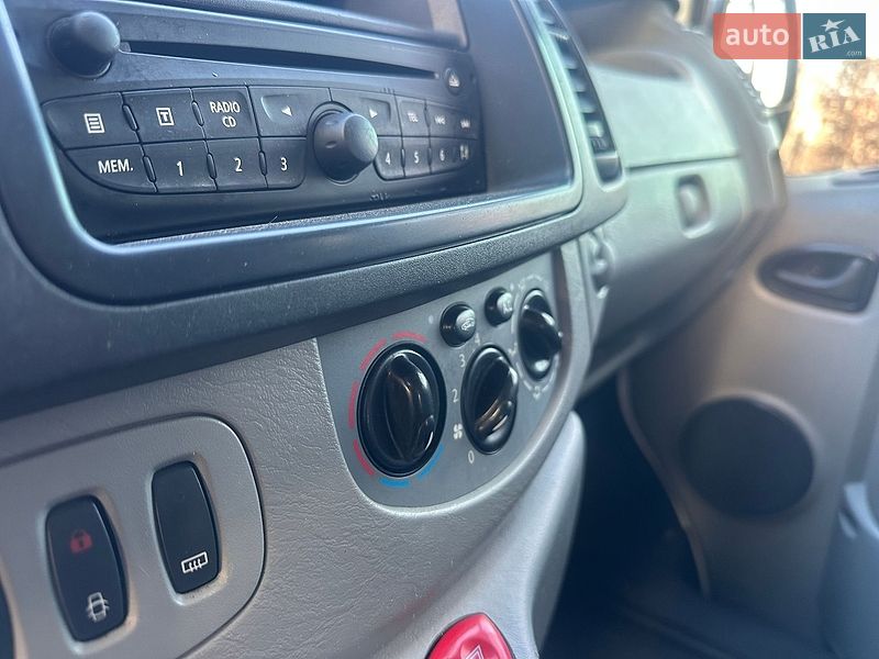 Грузовой фургон Renault Trafic 2014 в Киеве