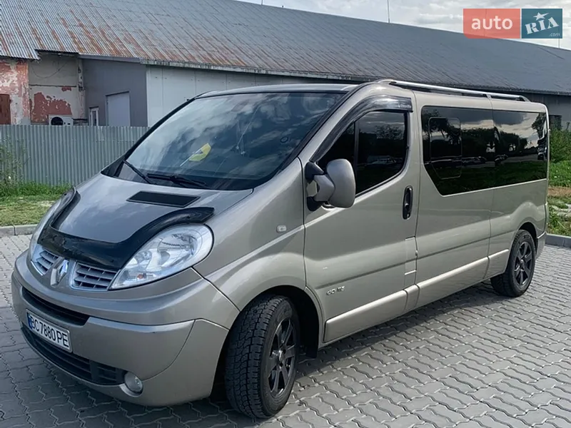 Renault Trafic 2012