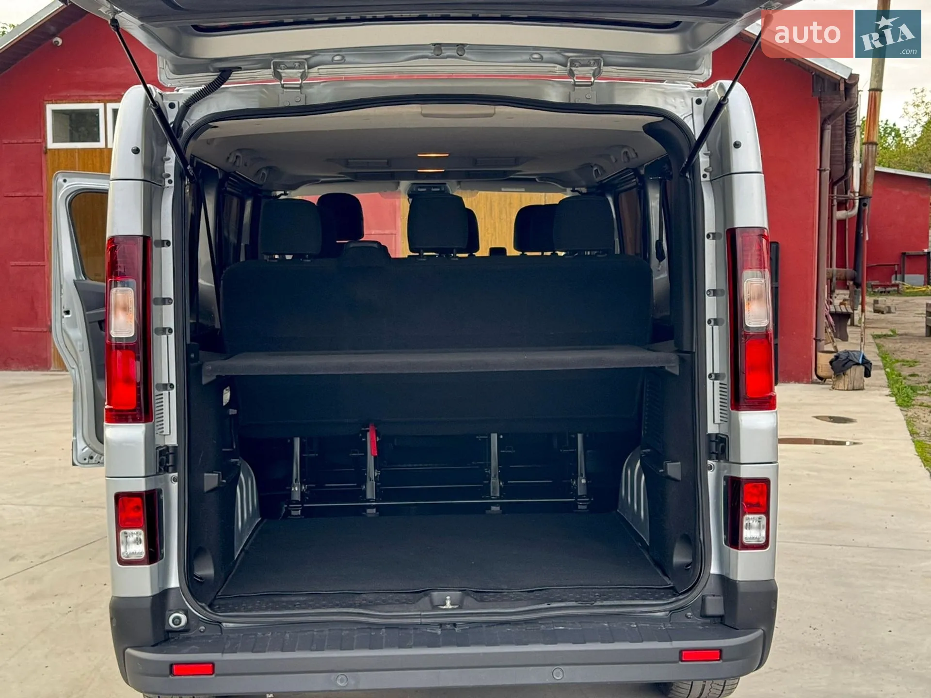 2022 Renault Trafic - мініатюра 21