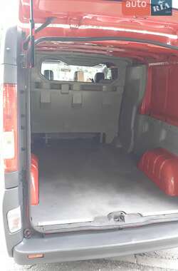 Вантажопасажирський фургон Renault Trafic 2012 в Смілі