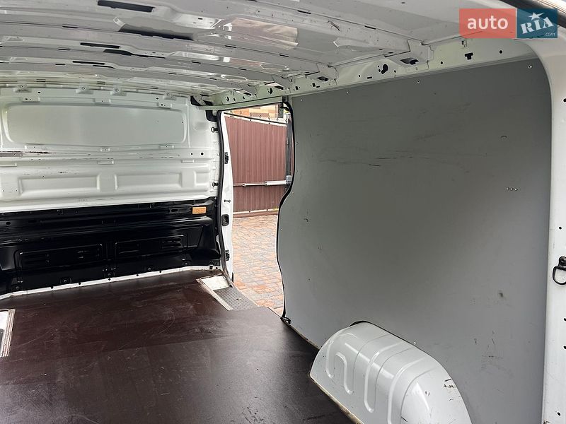 Вантажний фургон Renault Trafic 2018 в Києві