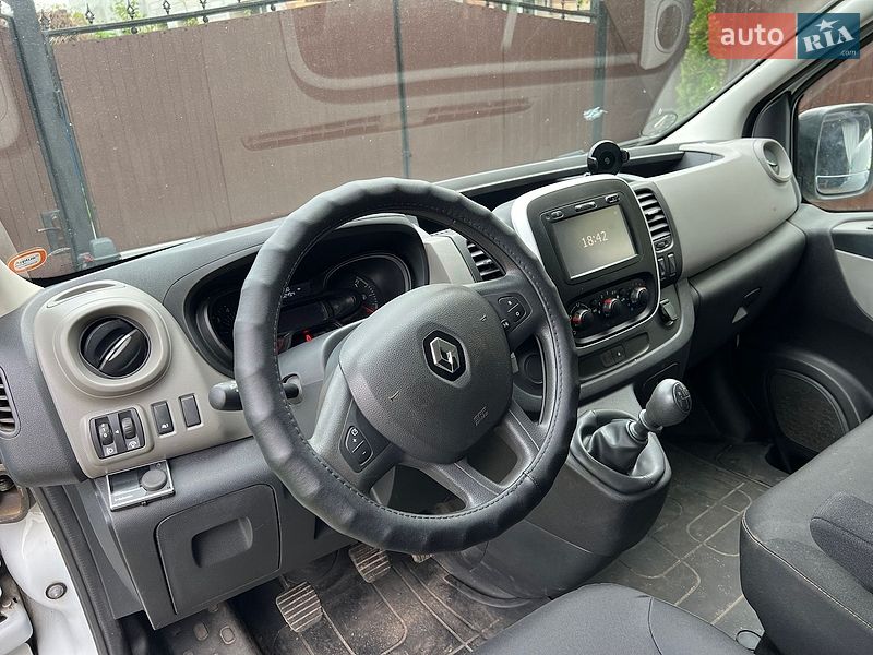 Вантажний фургон Renault Trafic 2018 в Києві