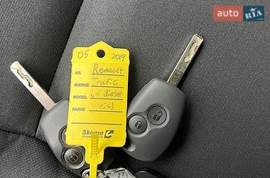 Вантажний фургон Renault Trafic 2018 в Києві