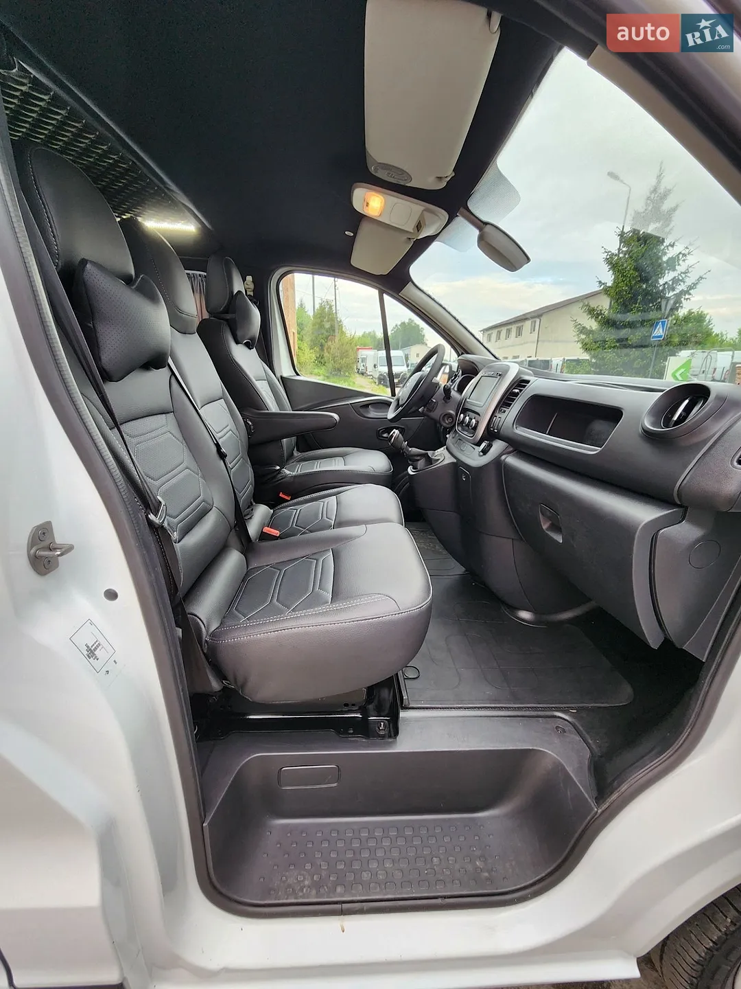 2020 Renault Trafic - мініатюра 25