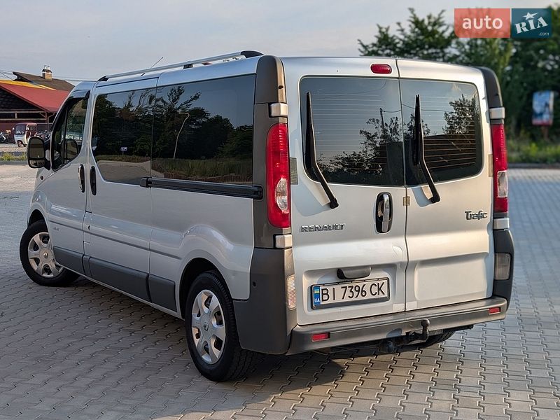 Минивэн Renault Trafic 2008 в Ивано-Франковске фото 17 Минивэн Renault Trafic 2008 в Ивано-Франковске