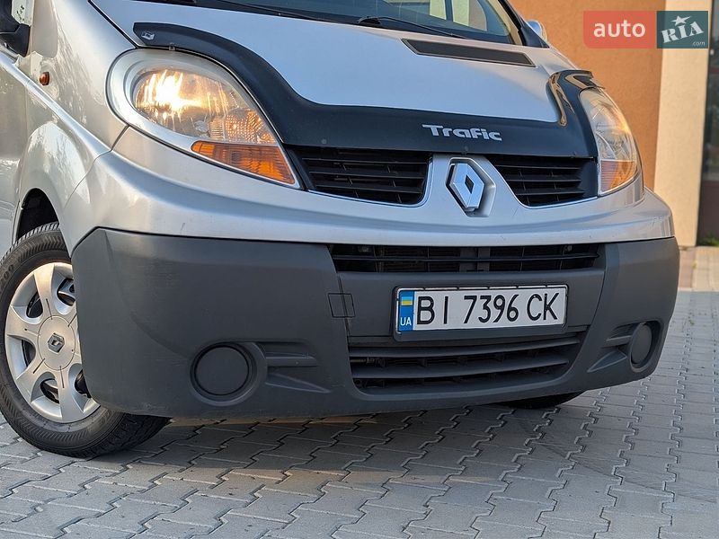 Минивэн Renault Trafic 2008 в Ивано-Франковске фото 15 Минивэн Renault Trafic 2008 в Ивано-Франковске