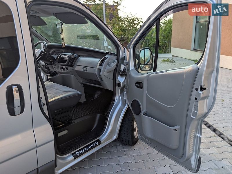 Минивэн Renault Trafic 2008 в Ивано-Франковске фото 36 Минивэн Renault Trafic 2008 в Ивано-Франковске