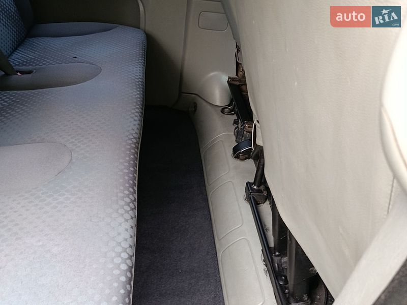 Мінівен Renault Trafic 2006 в Смілі