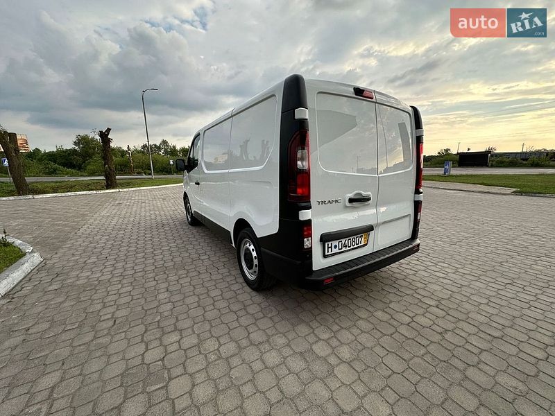 Грузовой фургон Renault Trafic 2022 в Киеве