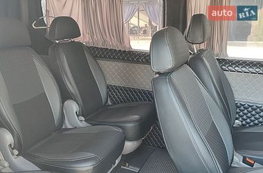 Минивэн Renault Trafic 2015 в Киеве фото 4 Минивэн Renault Trafic 2015 в Киеве