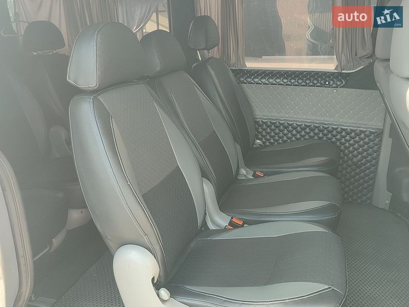 Минивэн Renault Trafic 2015 в Киеве фото 5 Минивэн Renault Trafic 2015 в Киеве