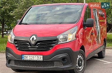 Грузовой фургон Renault Trafic 2016 в Ровно