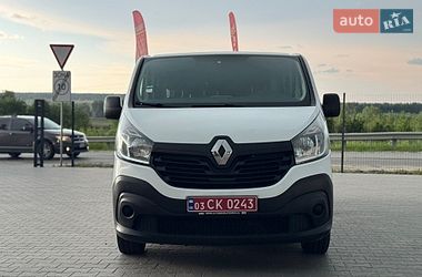 Грузопассажирский фургон Renault Trafic 2017 в Буче