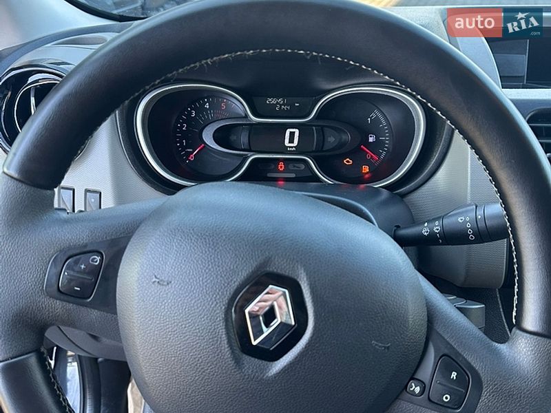 Мінівен Renault Trafic 2018 в Дубні