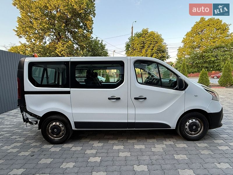 Минивэн Renault Trafic 2017 в Черновцах
