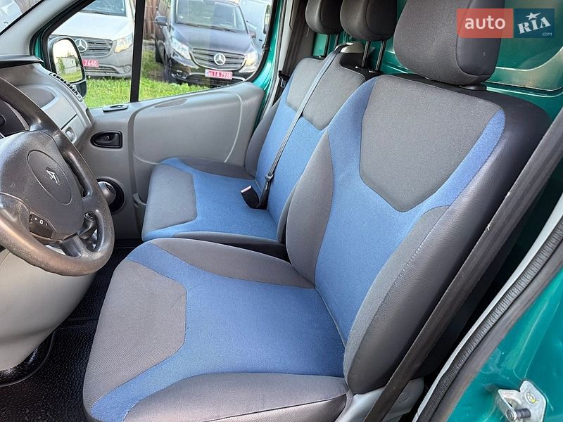 Грузовой фургон Renault Trafic 2012 в Житомире