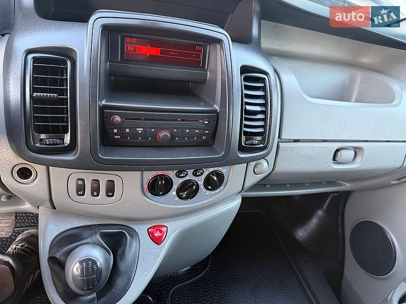 Грузовой фургон Renault Trafic 2012 в Житомире