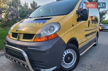 Мінівен Renault Trafic 2004 в Хмельницькому