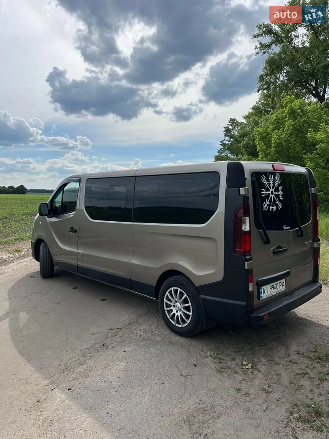 2015 Renault Trafic - мініатюра 6