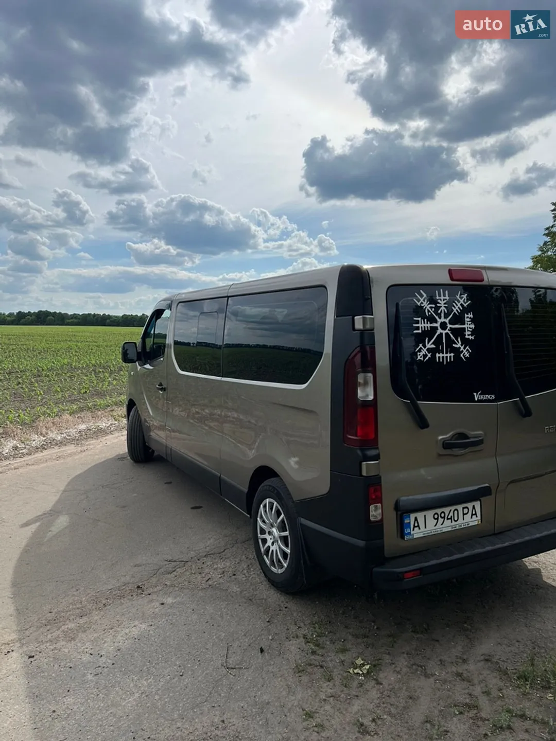 2015 Renault Trafic - мініатюра 8