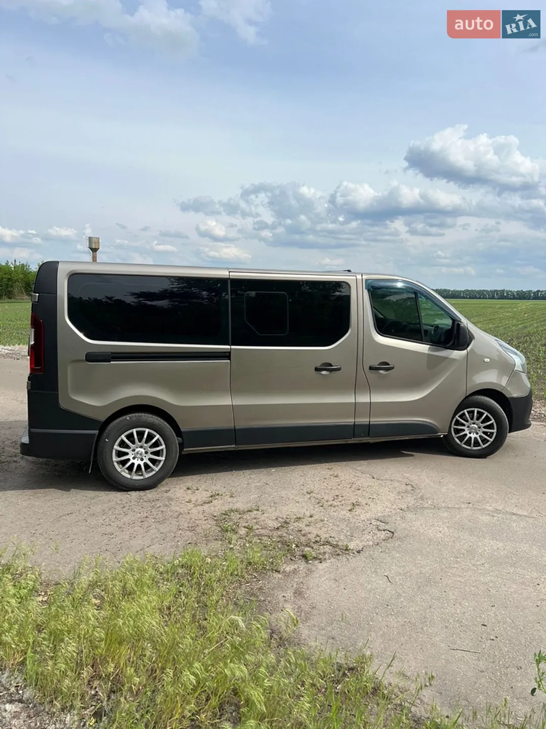 2015 Renault Trafic - мініатюра 7