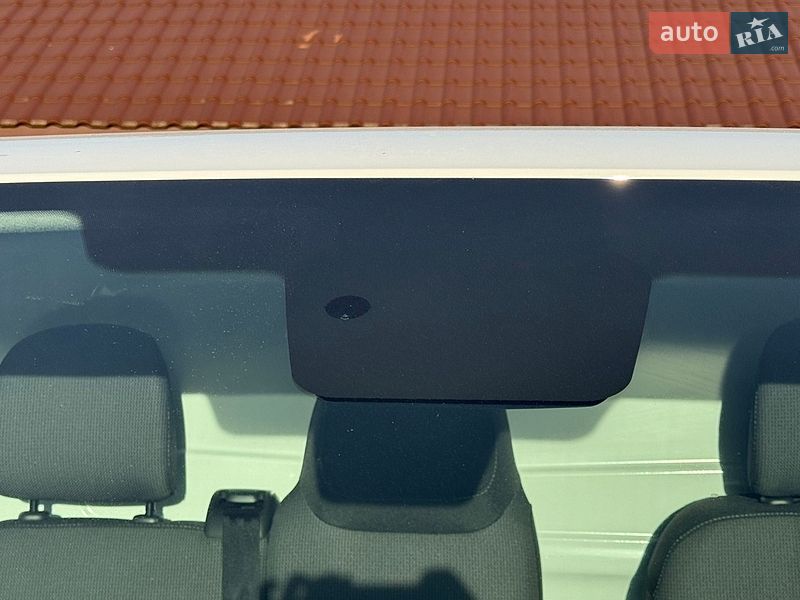 Грузовой фургон Renault Trafic 2022 в Киеве