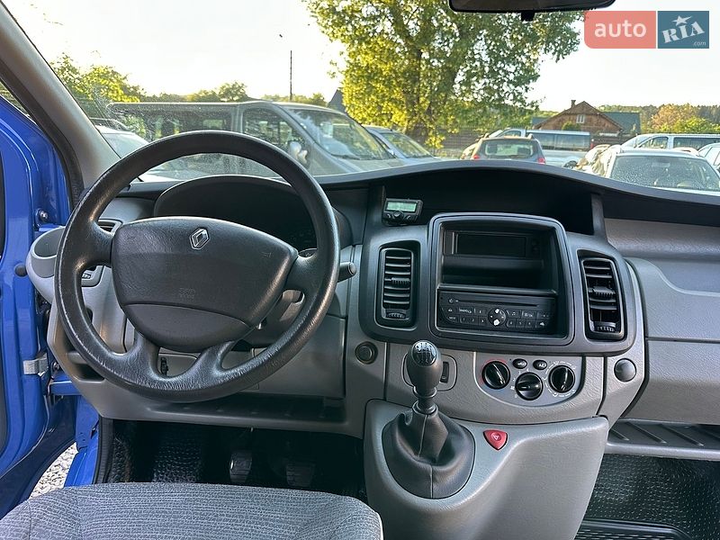 Грузопассажирский фургон Renault Trafic 2012 в Ивано-Франковске