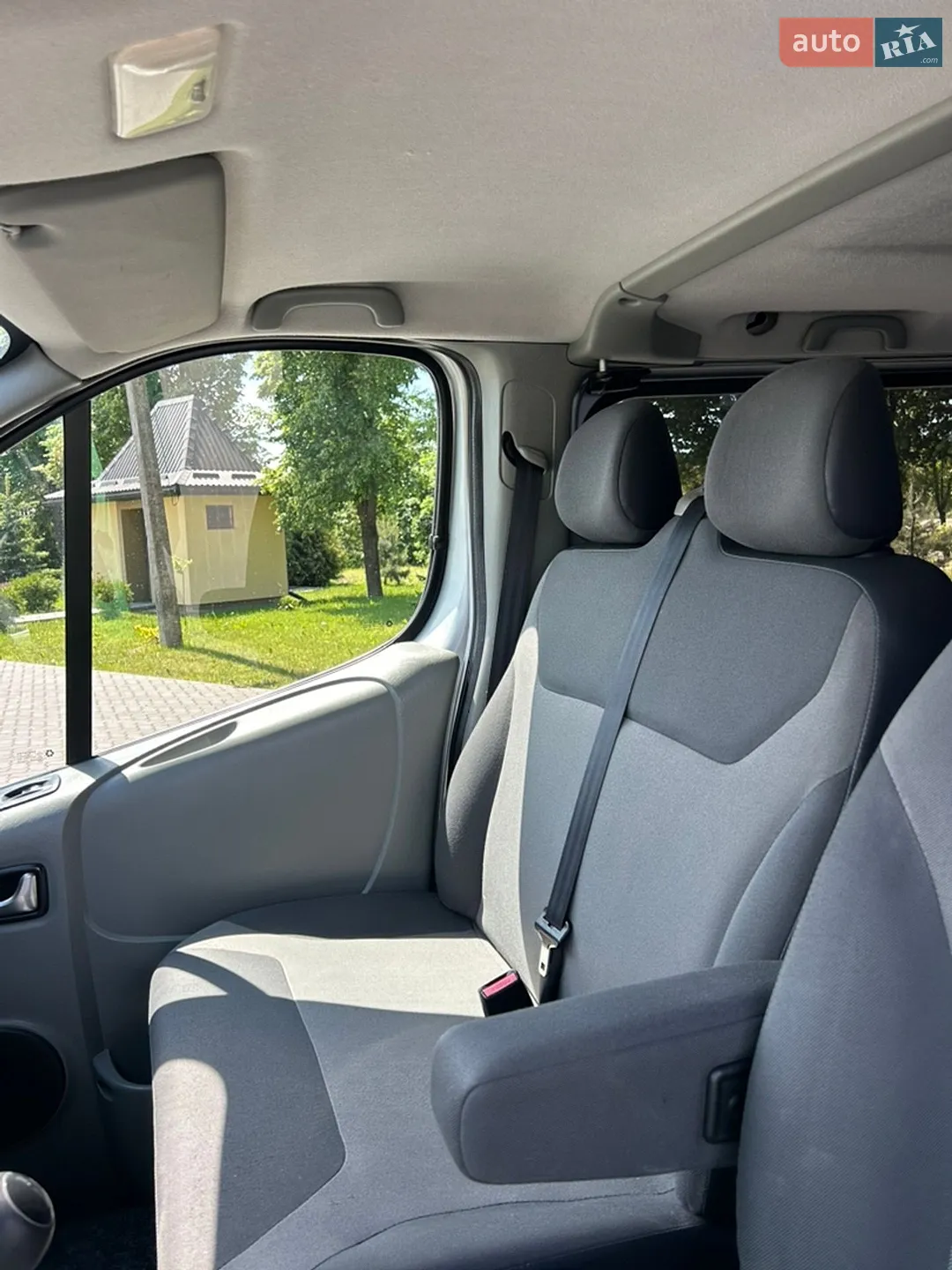 2011 Renault Trafic - мініатюра 79