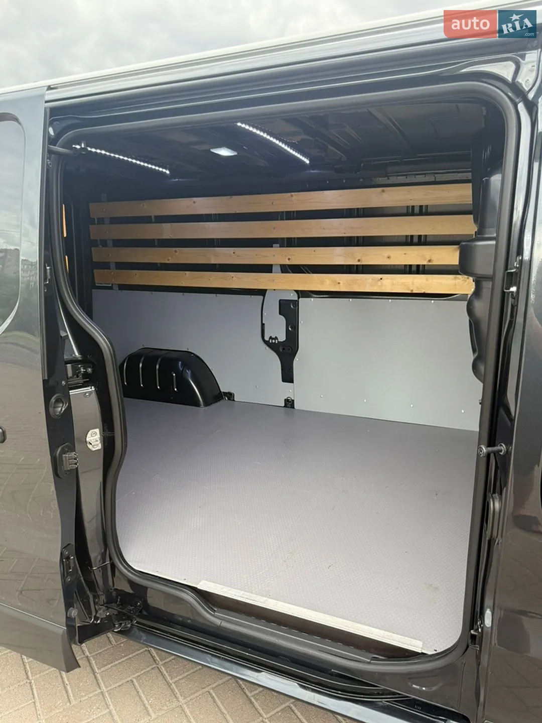 2022 Renault Trafic - мініатюра 116