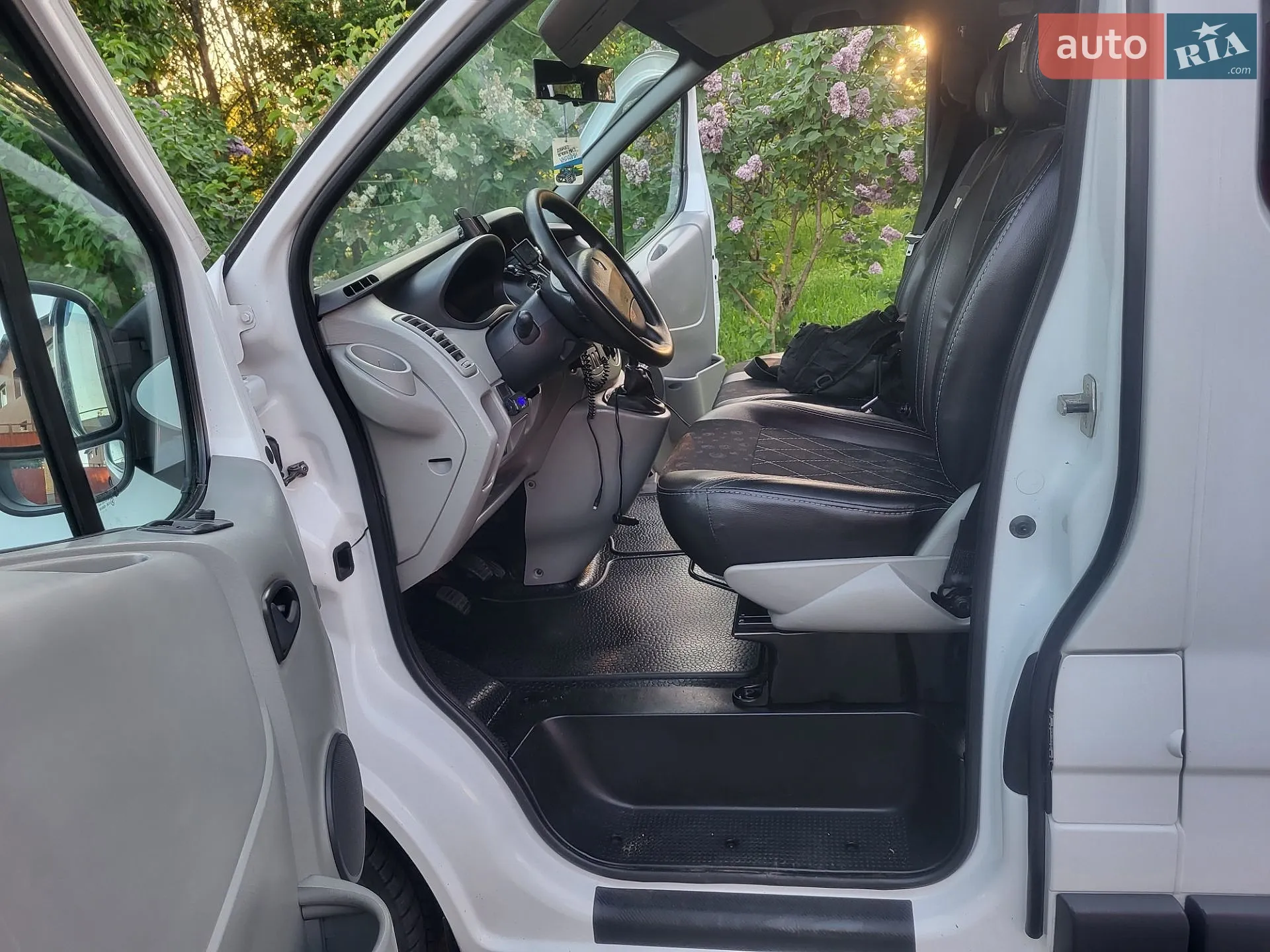 2011 Renault Trafic - мініатюра 9