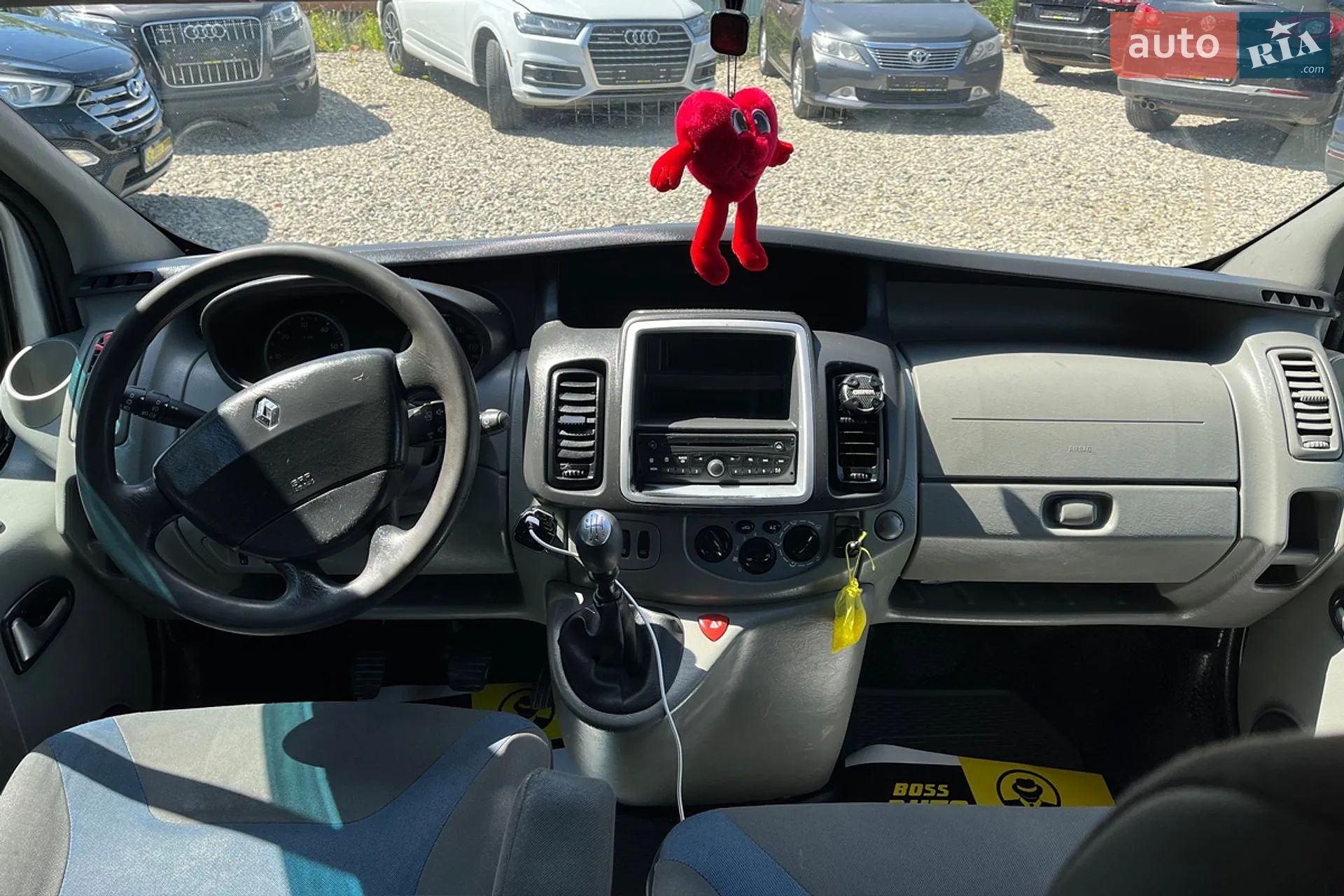 2011 Renault Trafic - мініатюра 9