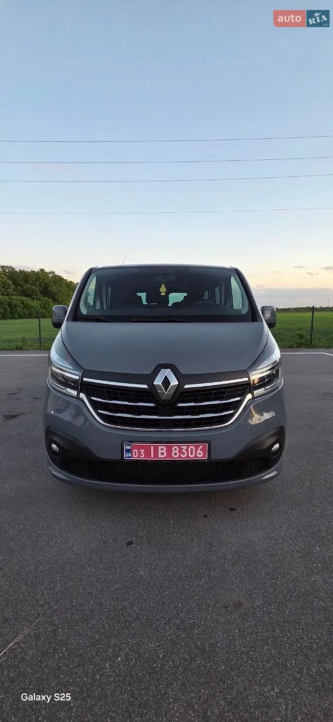 2020 Renault Trafic - мініатюра 5