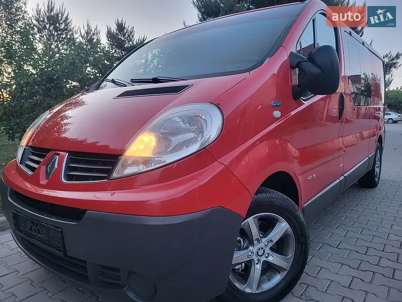 Renault Trafic 2011