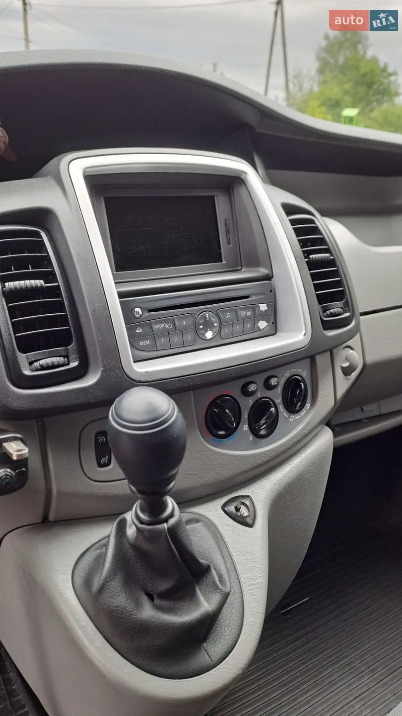 2011 Renault Trafic - мініатюра 15