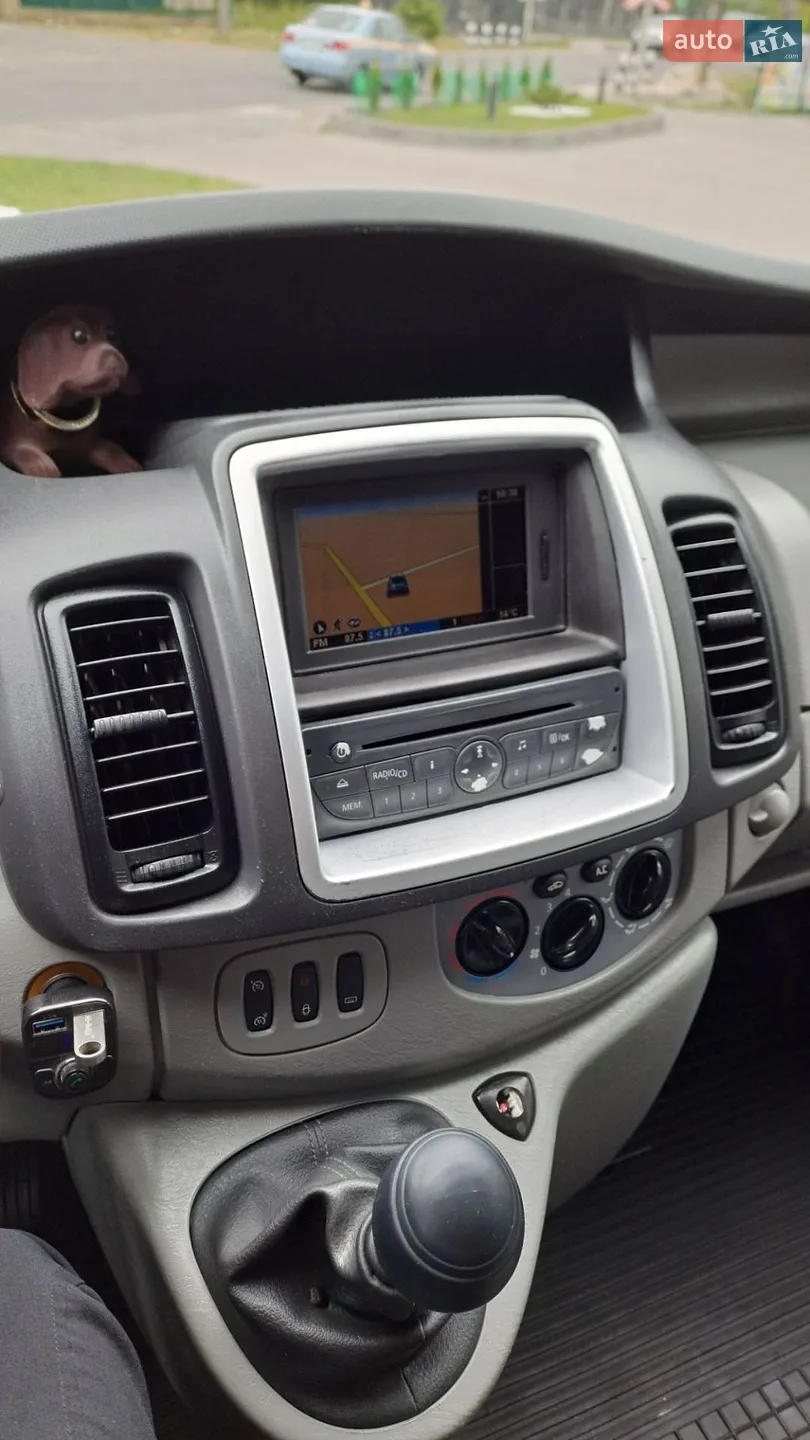 2011 Renault Trafic - мініатюра 18