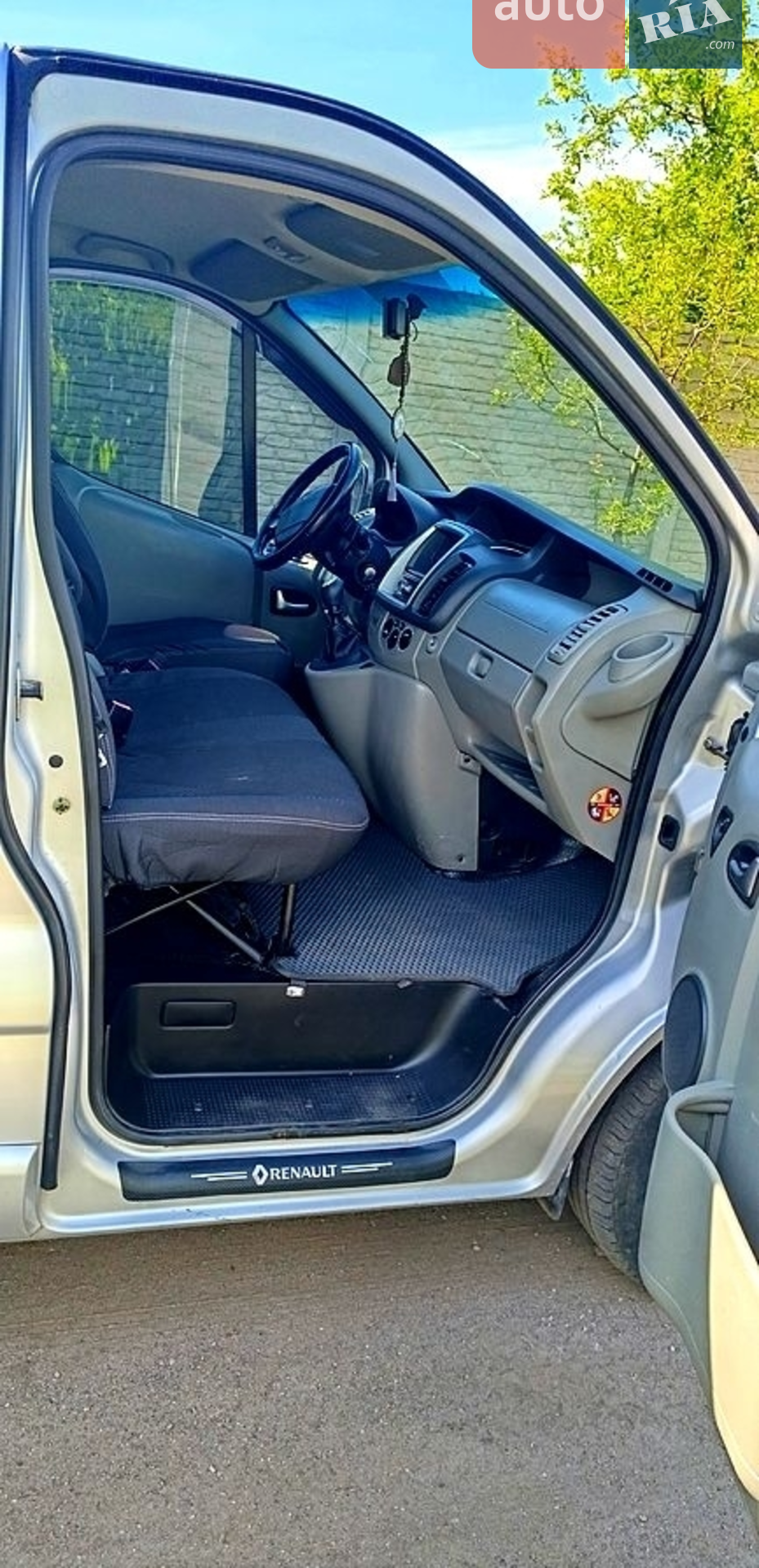 2010 Renault Trafic - мініатюра 7